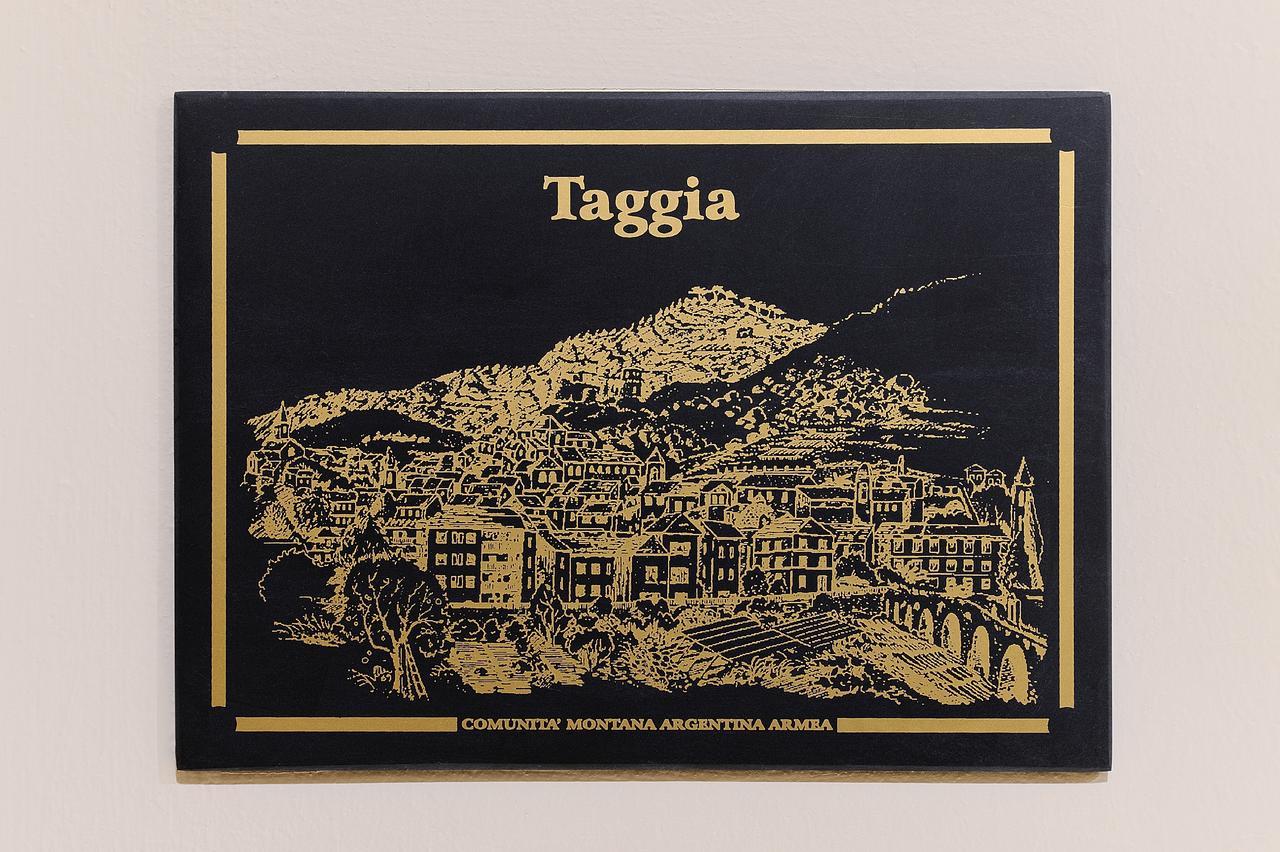 Albergo Giuan Arma Di Taggia Eksteriør bilde